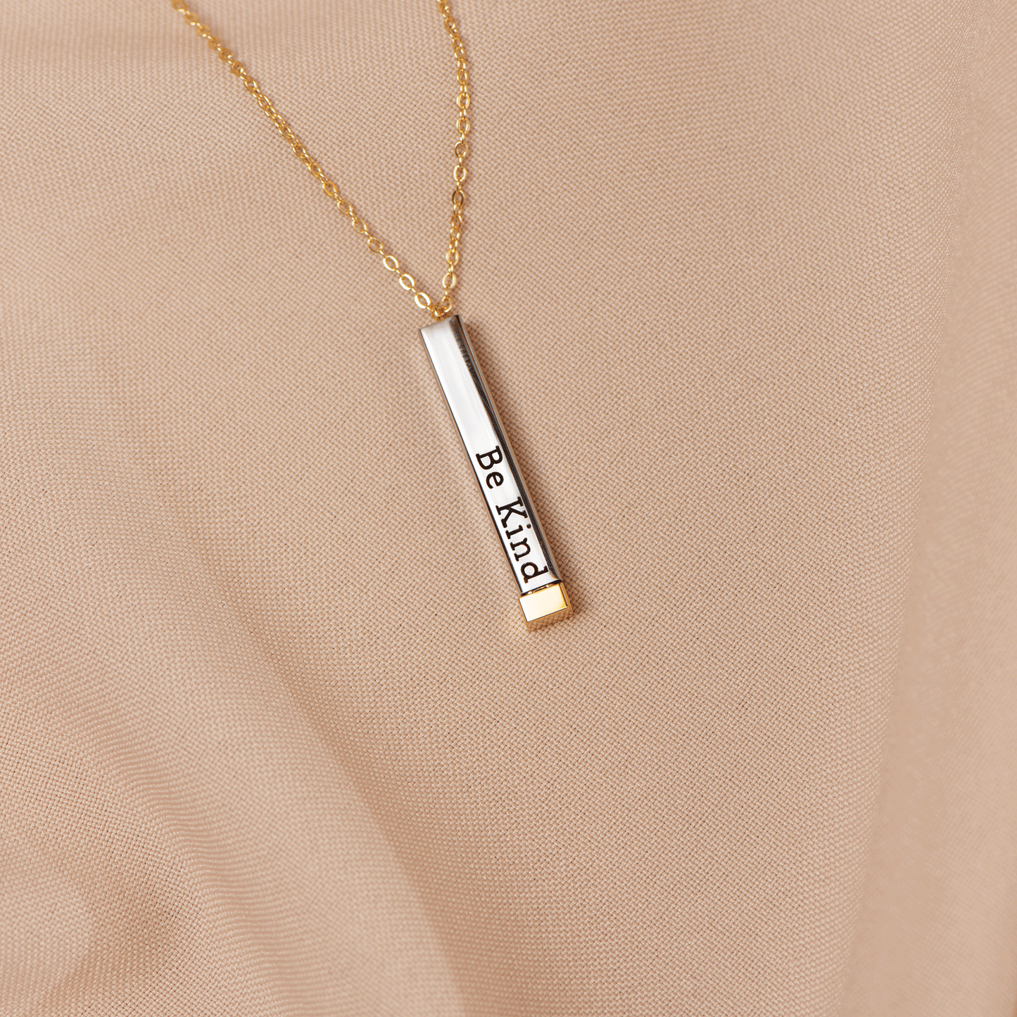 Hidden message necklace