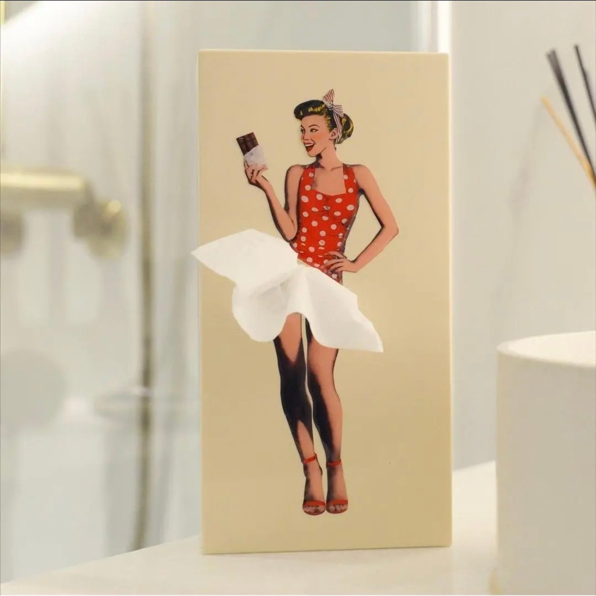 🔥LAST DAY 48% OFF🎁 - Flying Skirt Tissue Box